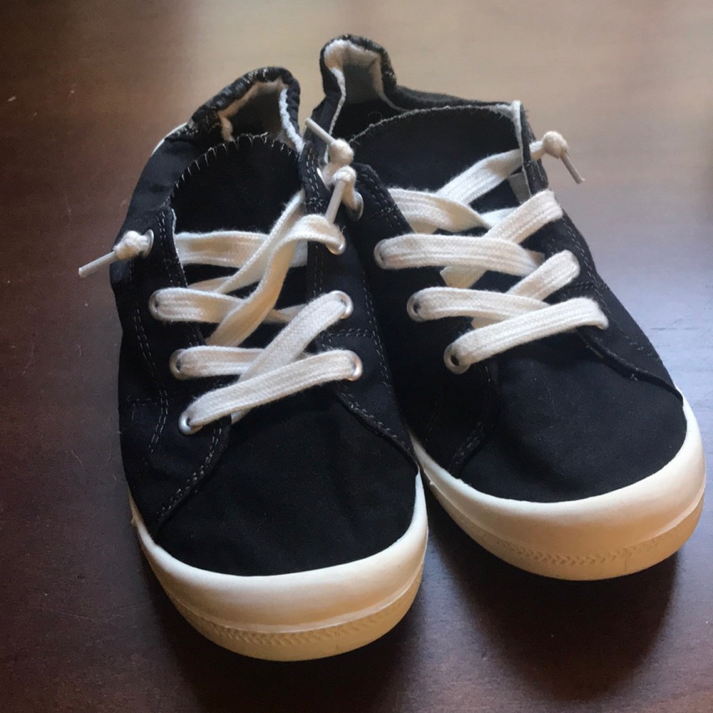 Black Mad Love slip on sneakers